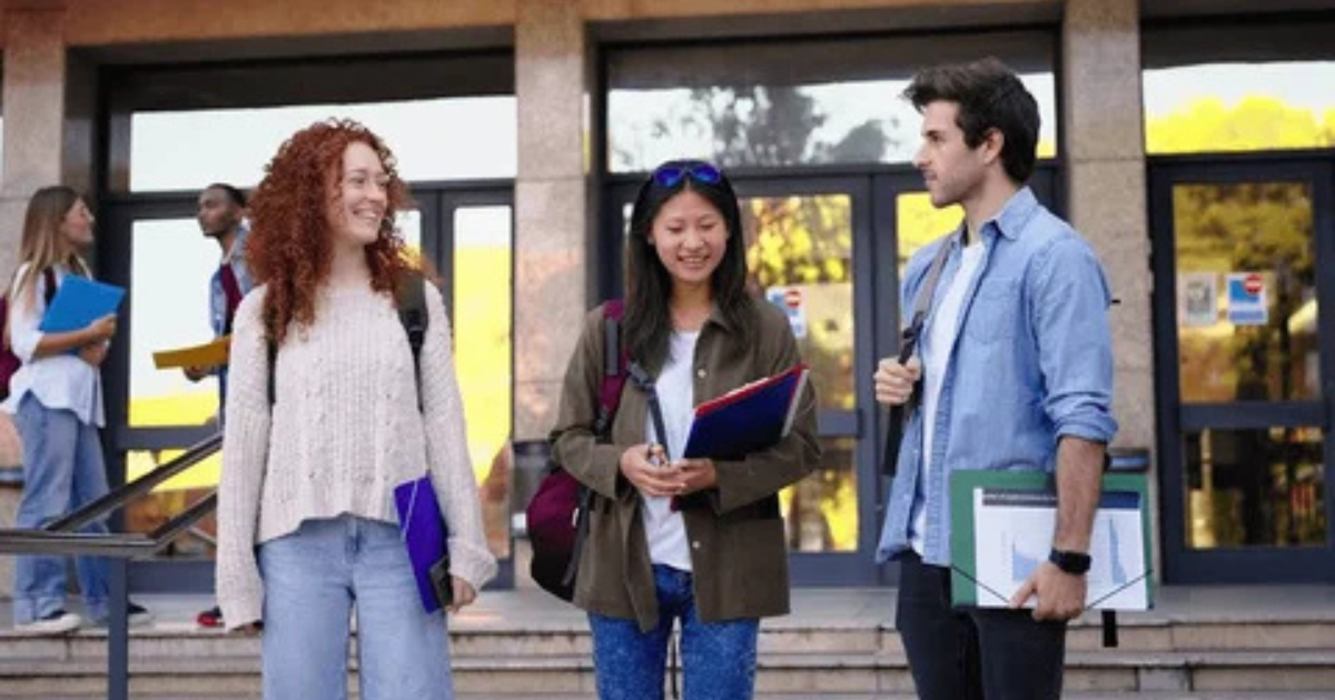 A Day In The Life Of A College Student: Campus Life Uncovered